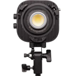 Amaran Halo 100x em vista frontal no suporte