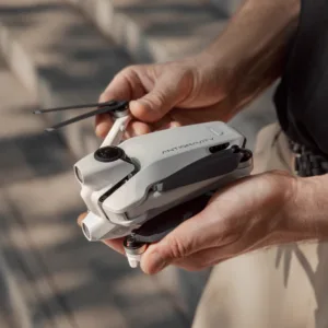 Drone Antigravity A1 sendo preparado