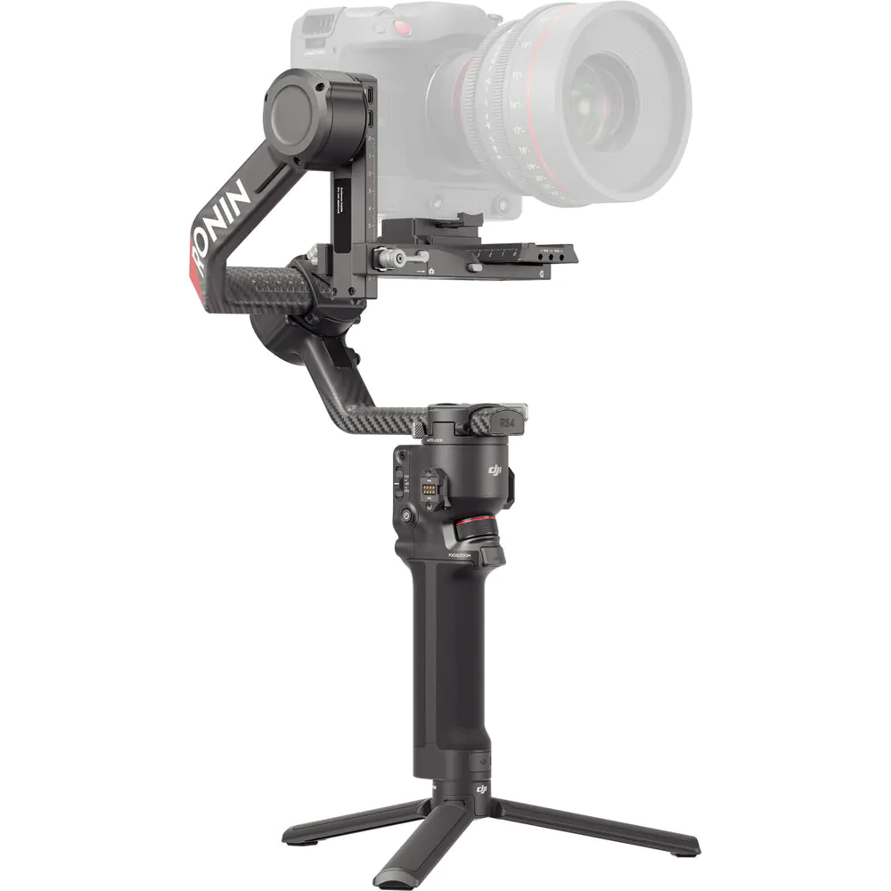 Estabilizador DJI RS 4 Pro Combo — perfil esquerdo DJI RS 4 Pro em perfil esquerdo