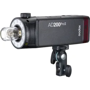 Godox AD200Pro II com cabeça de bulbo